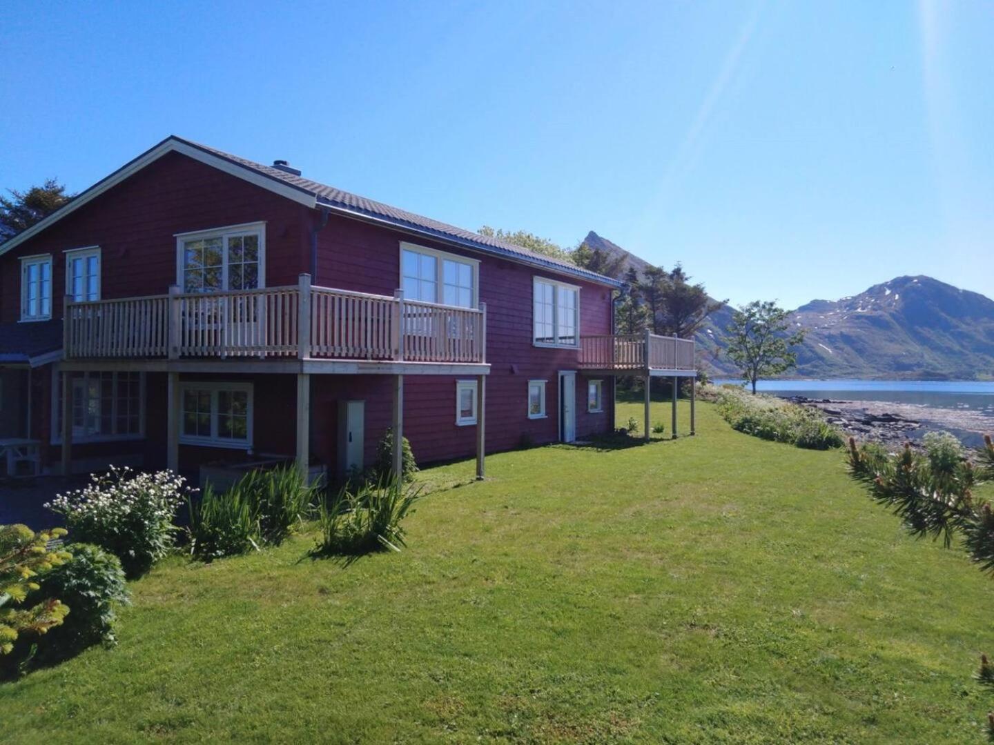 Fredvang Seahouse, Apartment A Экстерьер фото